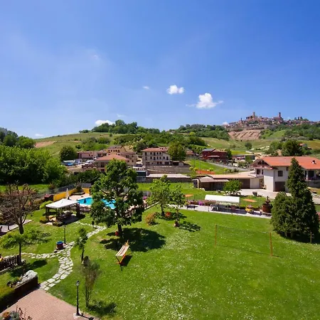 Glicine Apartamento Cisterna dʼAsti